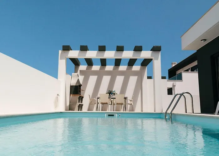 Вилла Obidos House With Private Pool